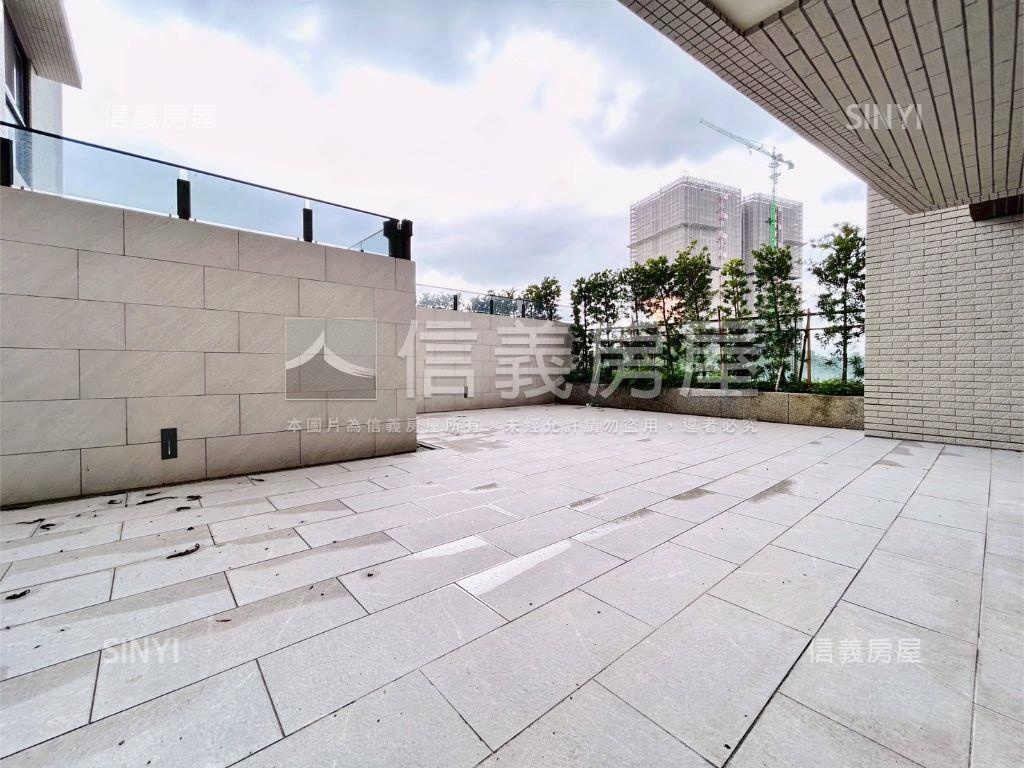 國泰ＭＯＳＴ＋三房露臺戶房屋室內格局與周邊環境