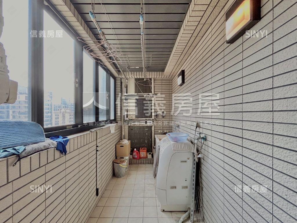 河岸美景四房景泰然房屋室內格局與周邊環境