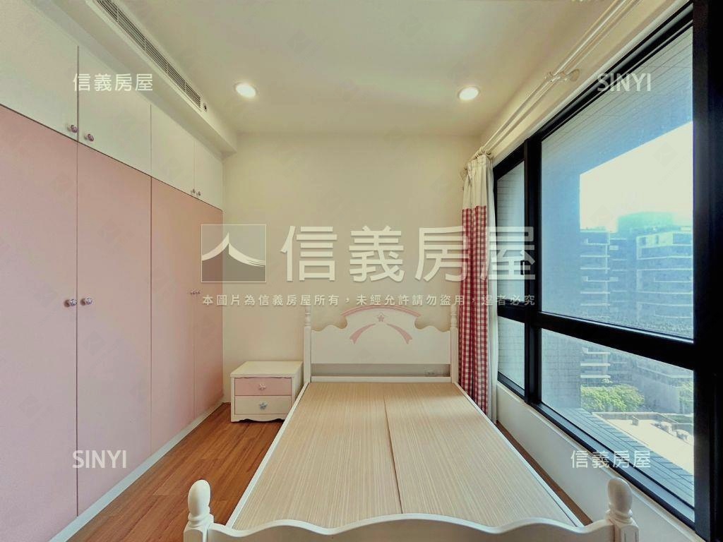 河岸美景四房景泰然房屋室內格局與周邊環境