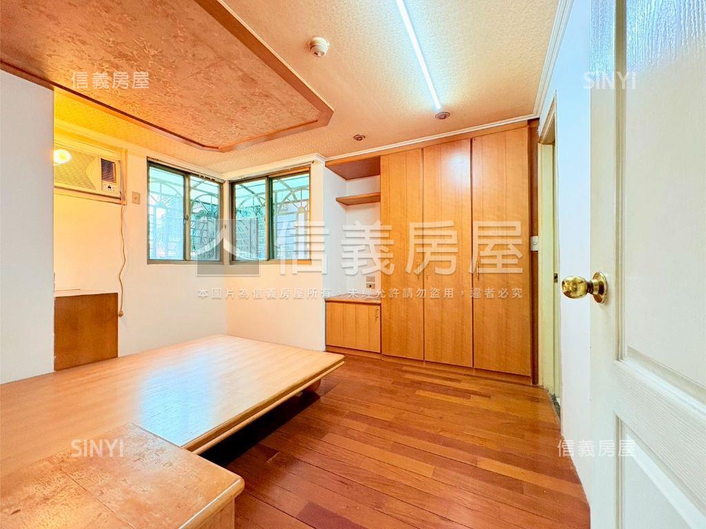 鬧中取靜騰景三房大戶房屋室內格局與周邊環境