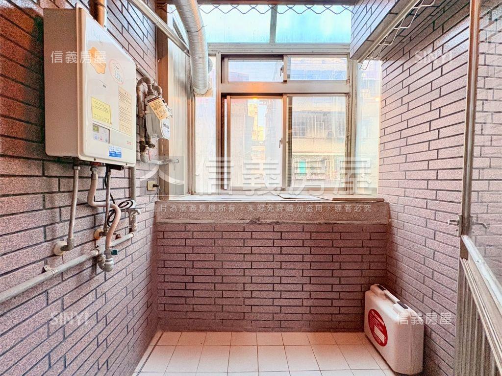 鬧中取靜騰景三房大戶房屋室內格局與周邊環境