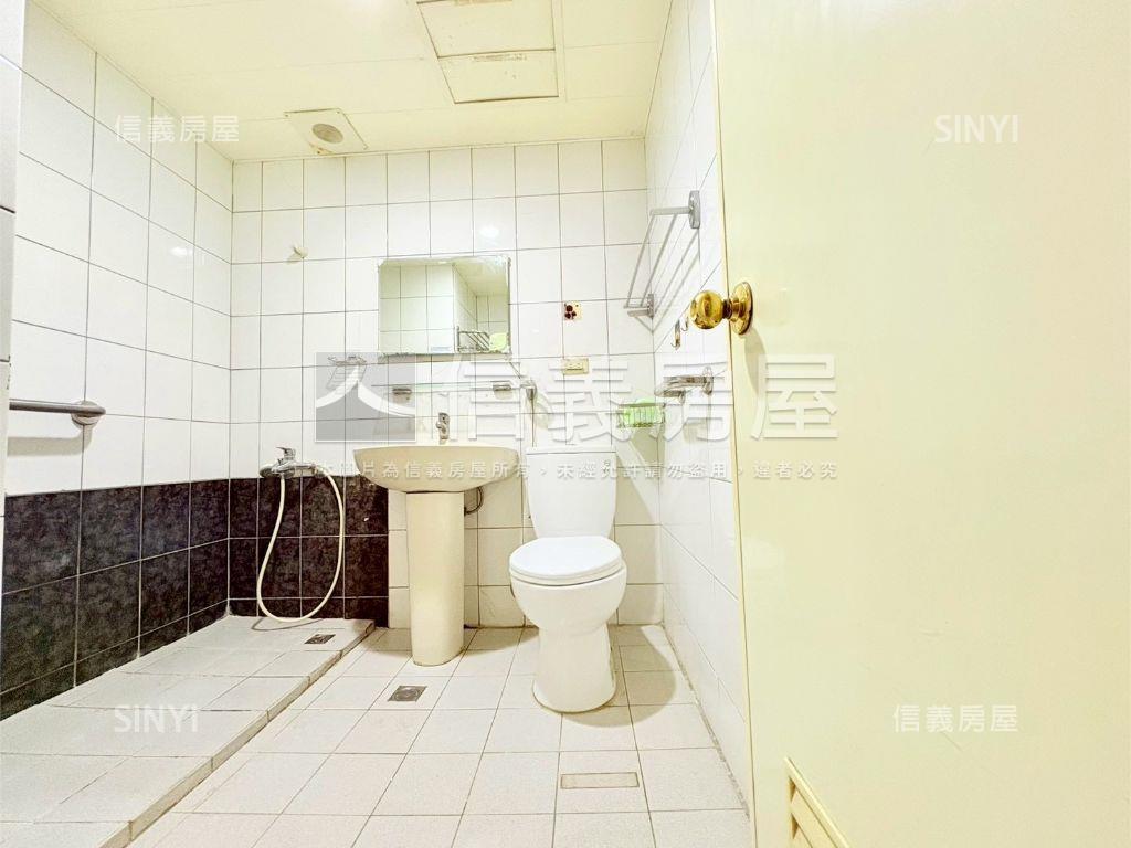 鬧中取靜騰景三房大戶房屋室內格局與周邊環境