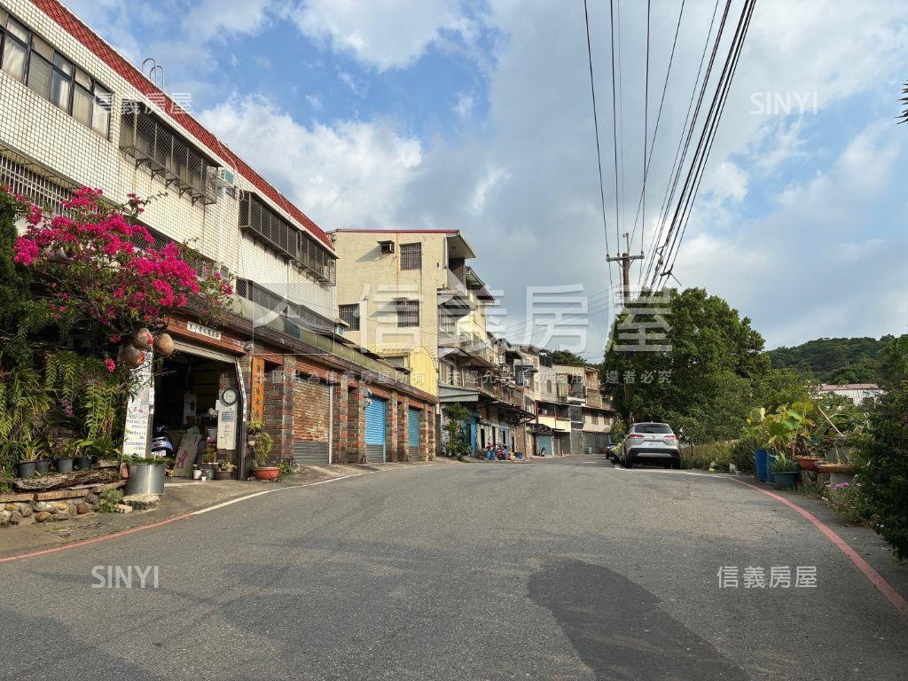 香山土地房屋室內格局與周邊環境