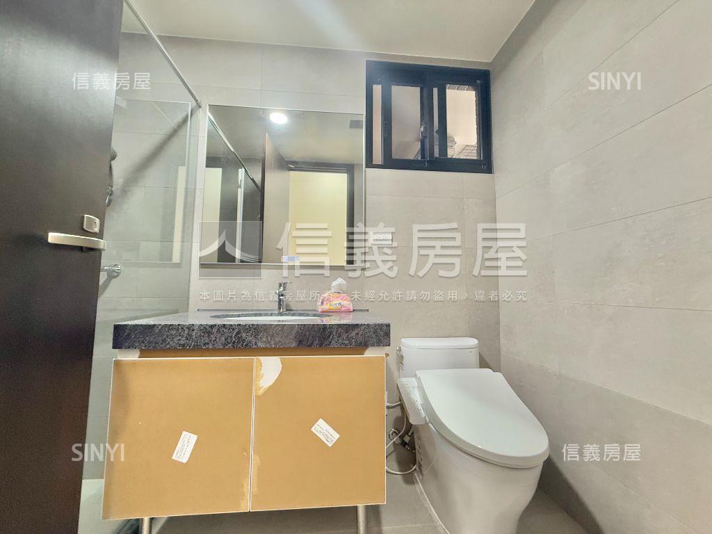 德鑫一璟捷運公園輕裝潢宅房屋室內格局與周邊環境