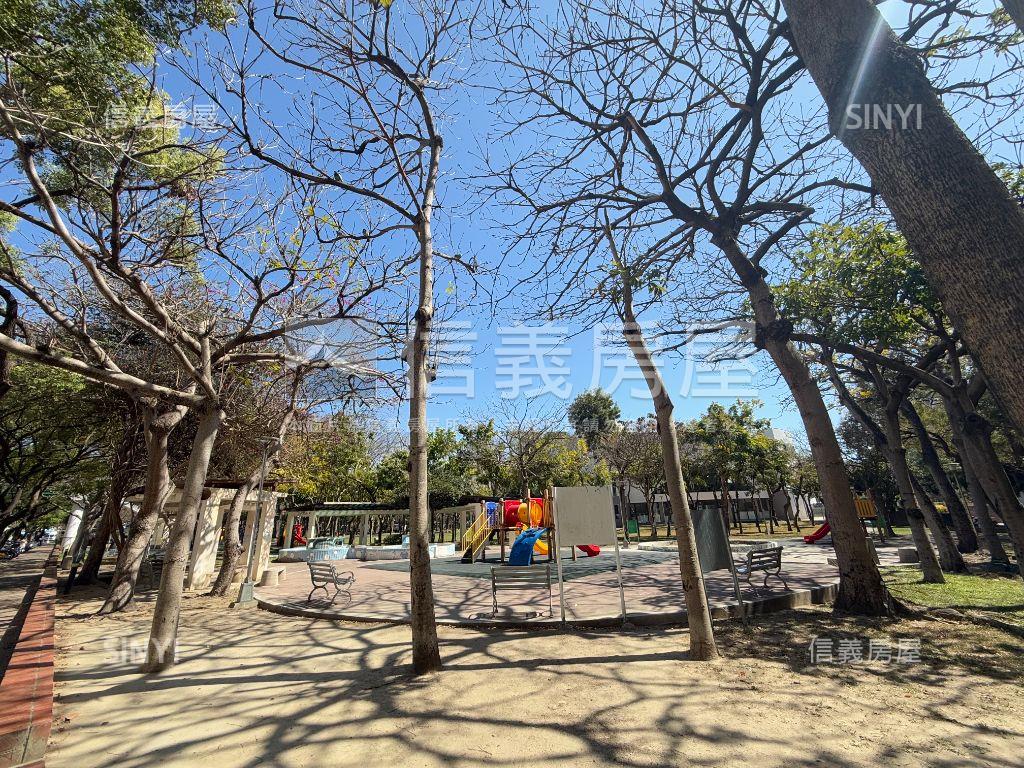 德鑫一璟捷運公園輕裝潢宅房屋室內格局與周邊環境