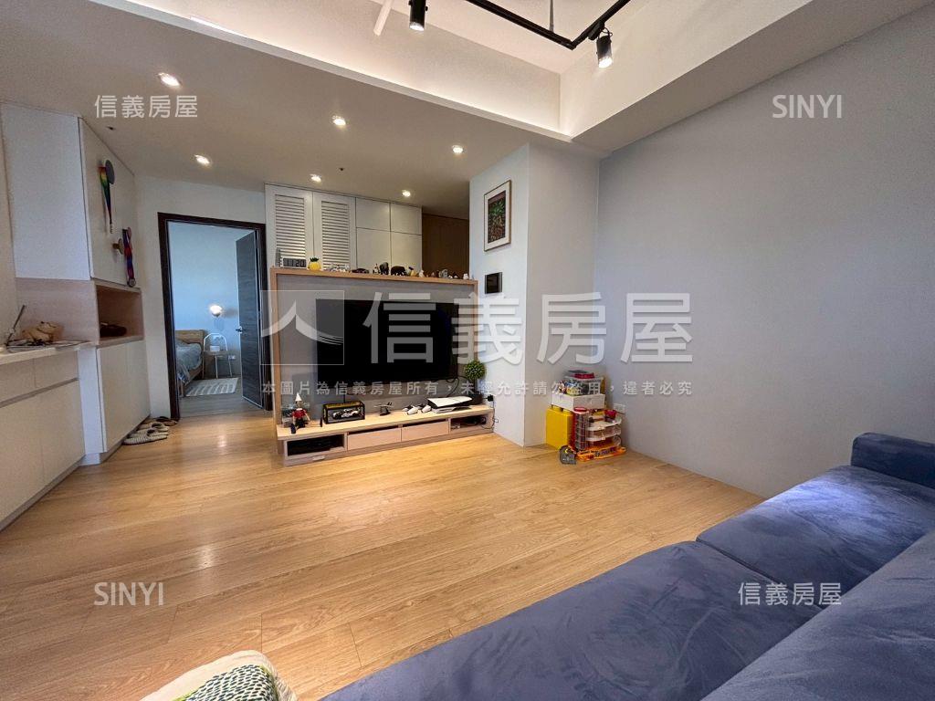 星光山河美景三房房屋室內格局與周邊環境