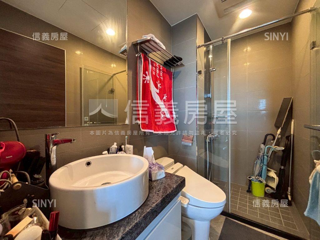 星光山河美景三房房屋室內格局與周邊環境
