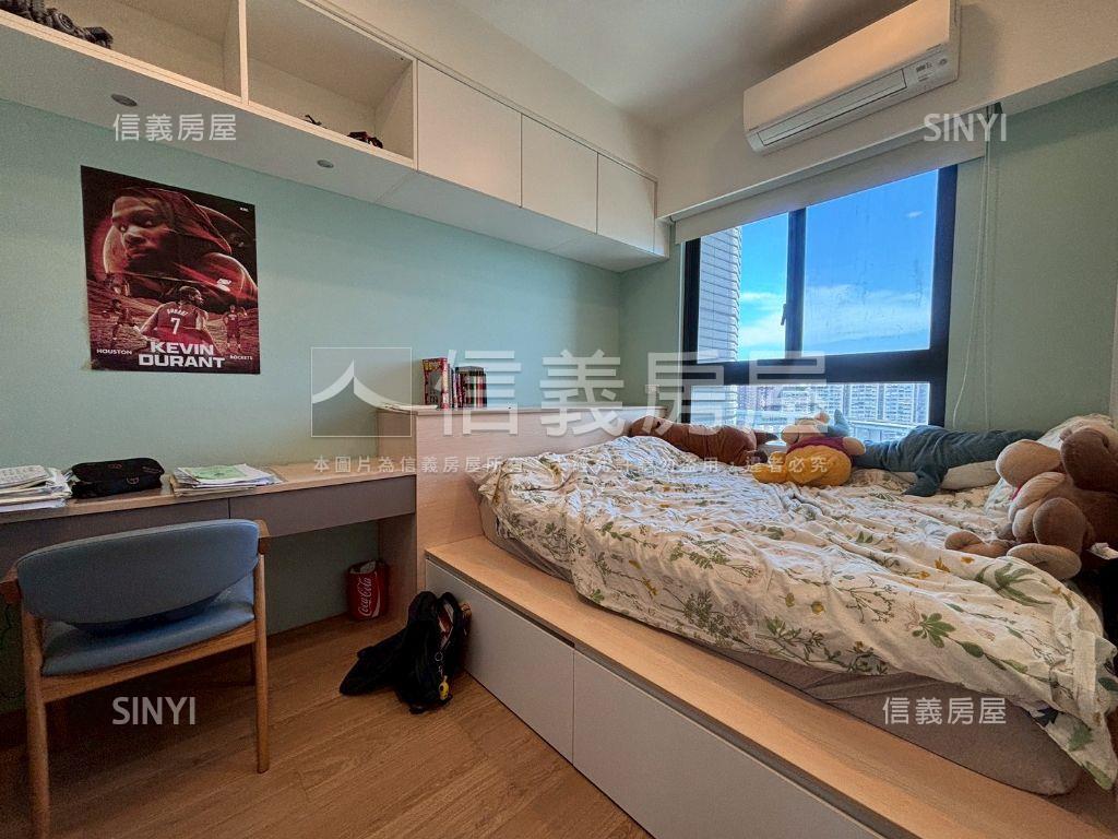 星光山河美景三房房屋室內格局與周邊環境