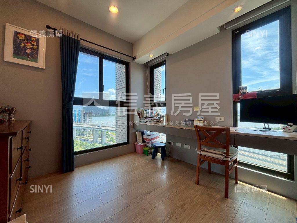 星光山河美景三房房屋室內格局與周邊環境