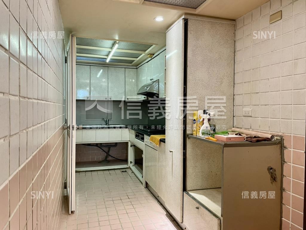 黎明綠地邊間美宅房屋室內格局與周邊環境