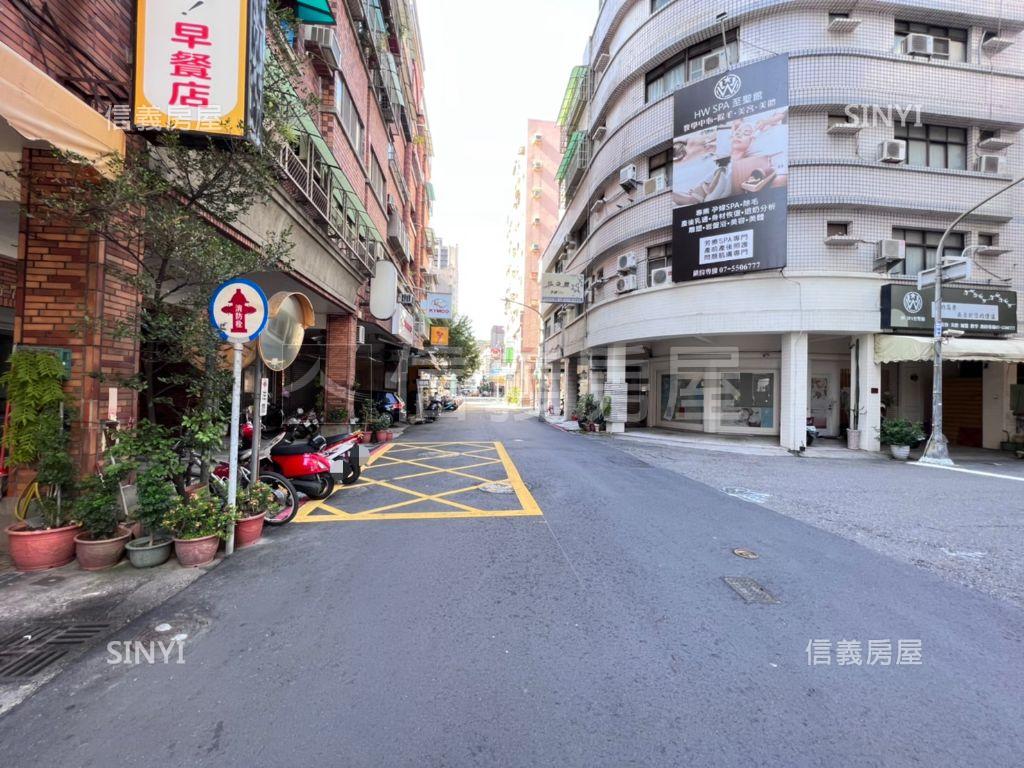 修明街三角窗店面房屋室內格局與周邊環境