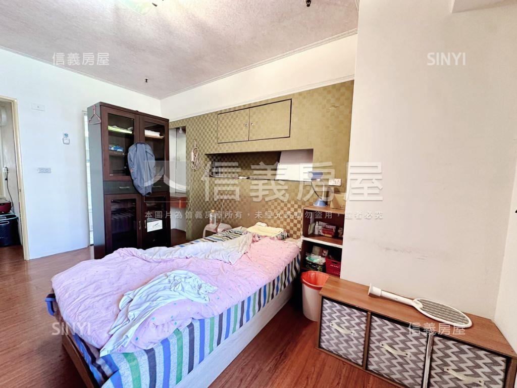 工學商圈園道旁大三房車位房屋室內格局與周邊環境