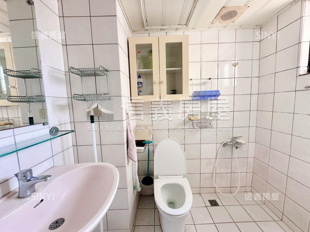 工學商圈園道旁大三房車位房屋室內格局與周邊環境