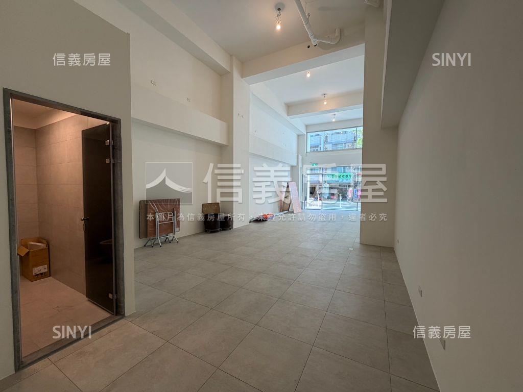 尚暘天閣Ｓ３亮麗商三店面房屋室內格局與周邊環境