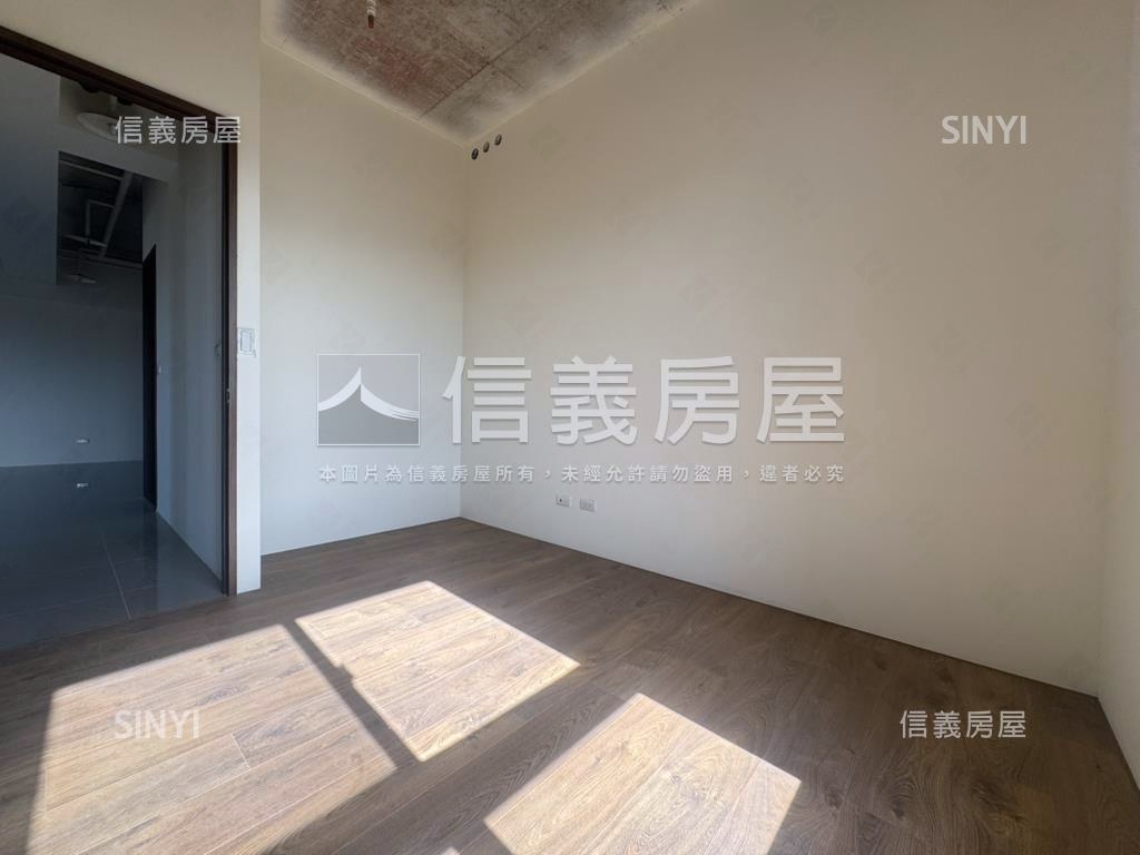 世界首席稀有雙視野附車位房屋室內格局與周邊環境