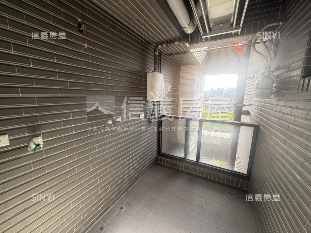 世界首席稀有雙視野附車位房屋室內格局與周邊環境