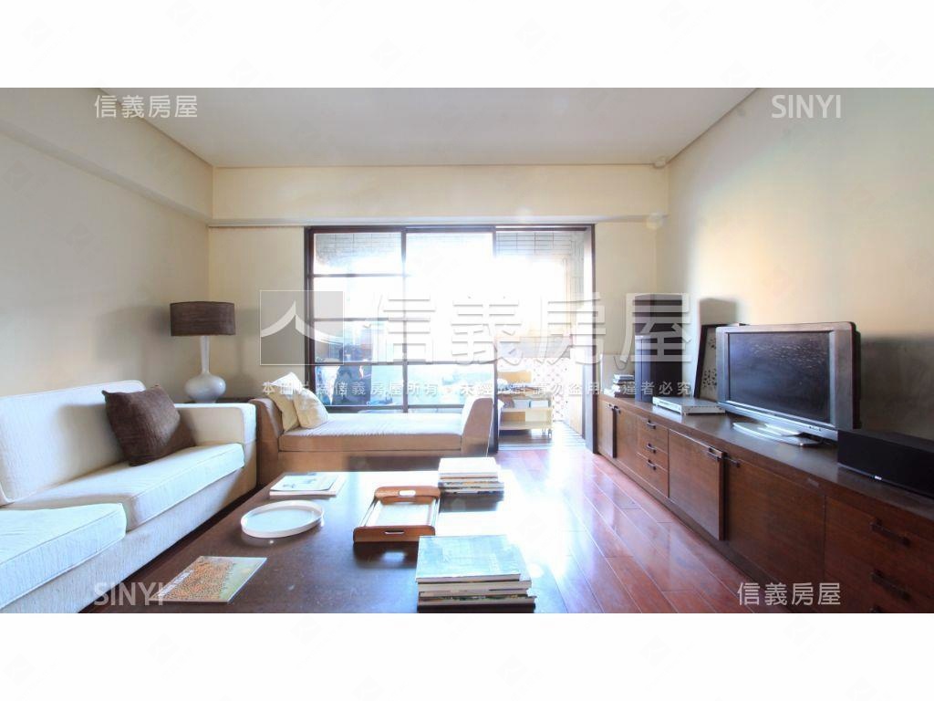 木柵市中心景觀四房車位房屋室內格局與周邊環境