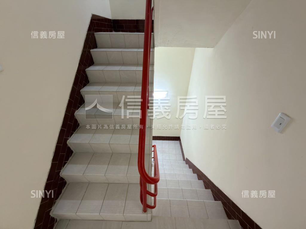 豐原廟東商圈明亮田心透天房屋室內格局與周邊環境