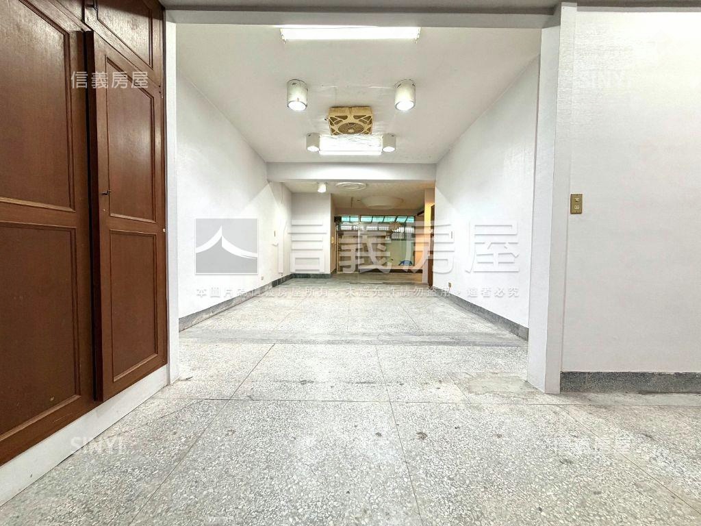 古亭近捷運．綠植庭院一樓房屋室內格局與周邊環境