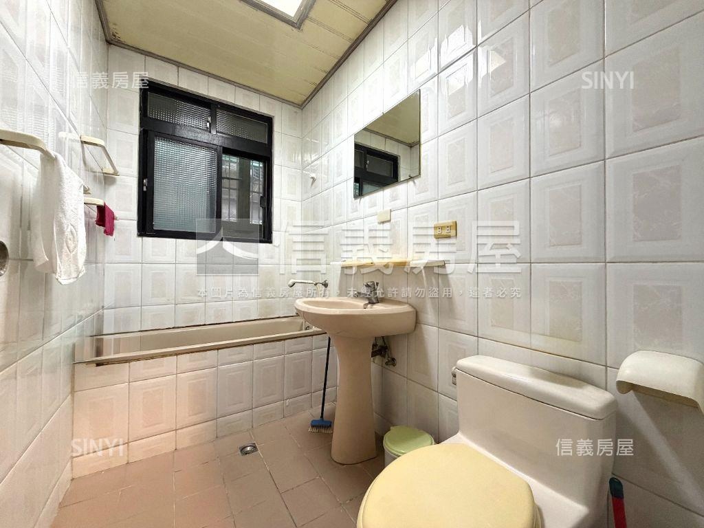 古亭近捷運．綠植庭院一樓房屋室內格局與周邊環境