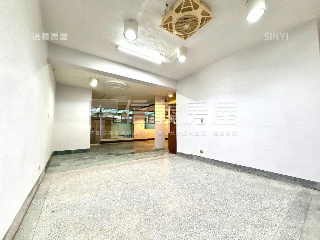 古亭近捷運．綠植庭院一樓房屋室內格局與周邊環境