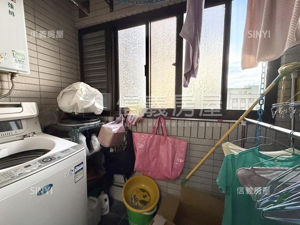 近公園｜正三房車位房屋室內格局與周邊環境