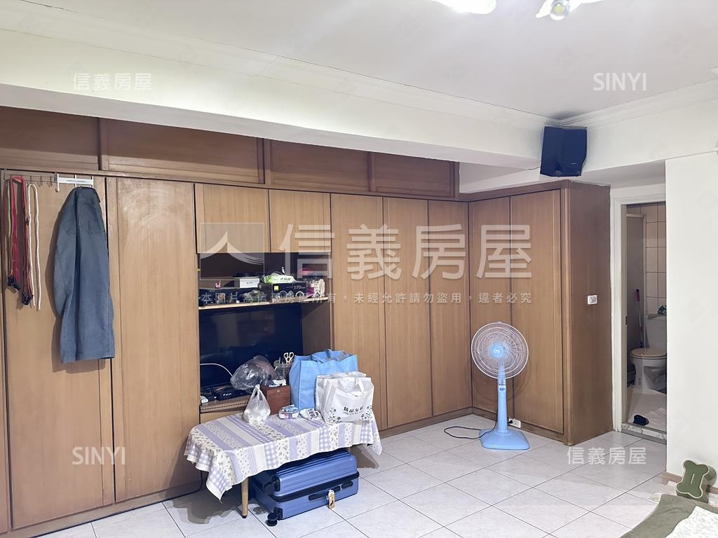 玫瑰樓中樓房屋室內格局與周邊環境