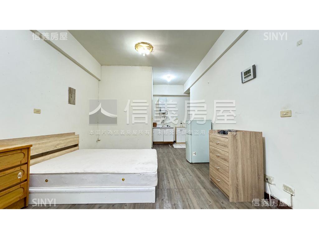 帝王庭園大套房房屋室內格局與周邊環境