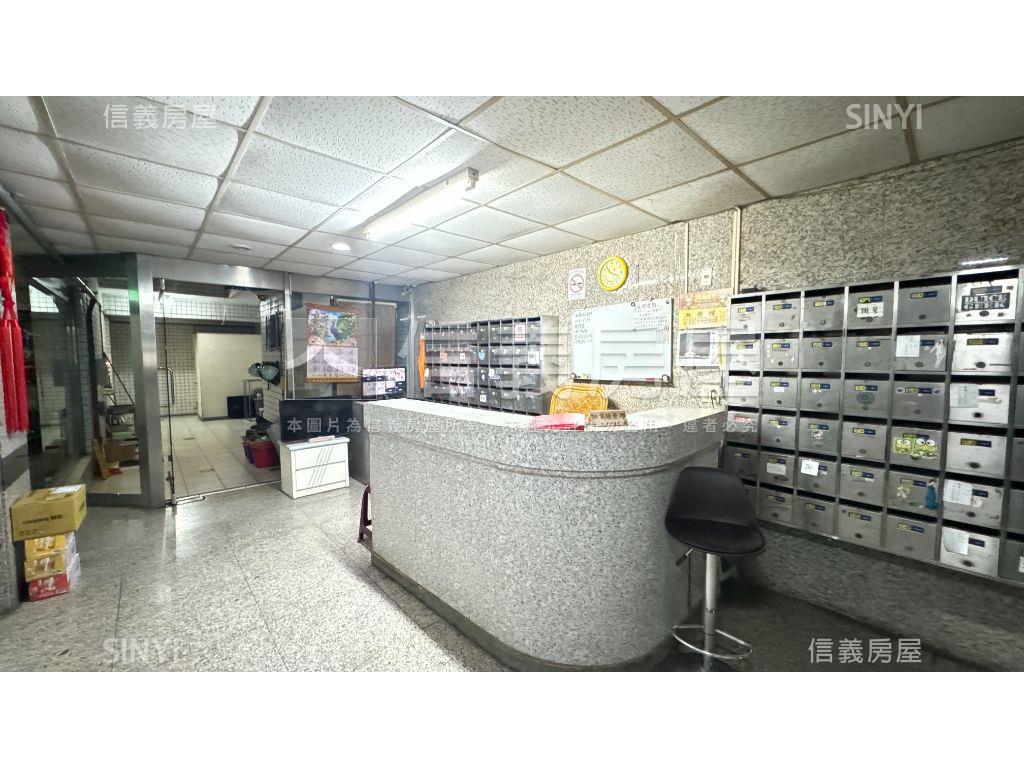 帝王庭園大套房房屋室內格局與周邊環境