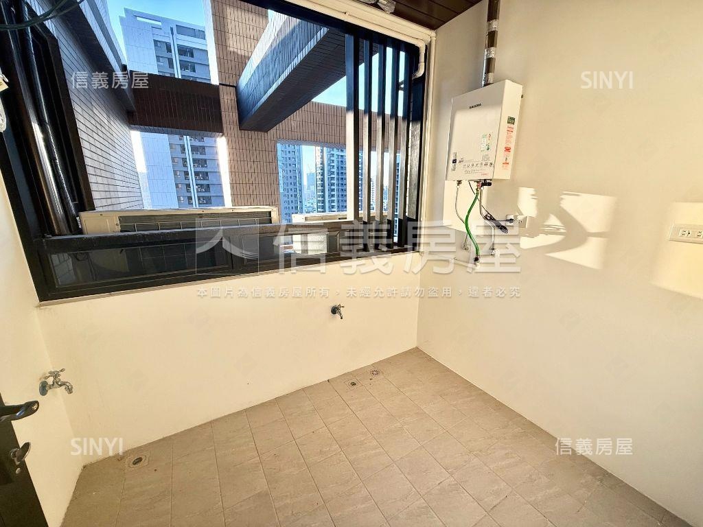 亞昕一見漂亮４房車位房屋室內格局與周邊環境