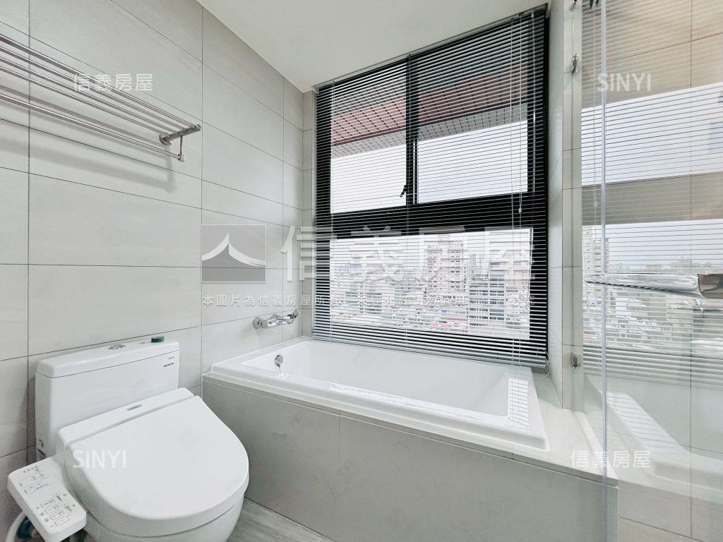 亞昕一見漂亮４房車位房屋室內格局與周邊環境