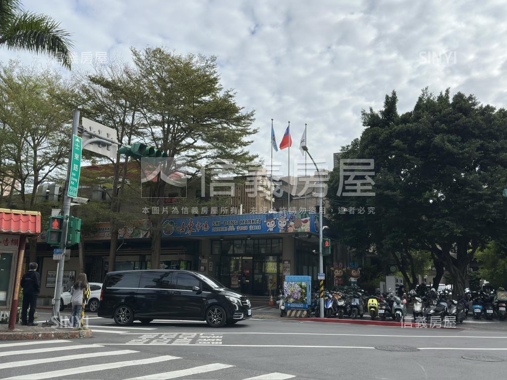 天母首選三角窗店面房屋室內格局與周邊環境