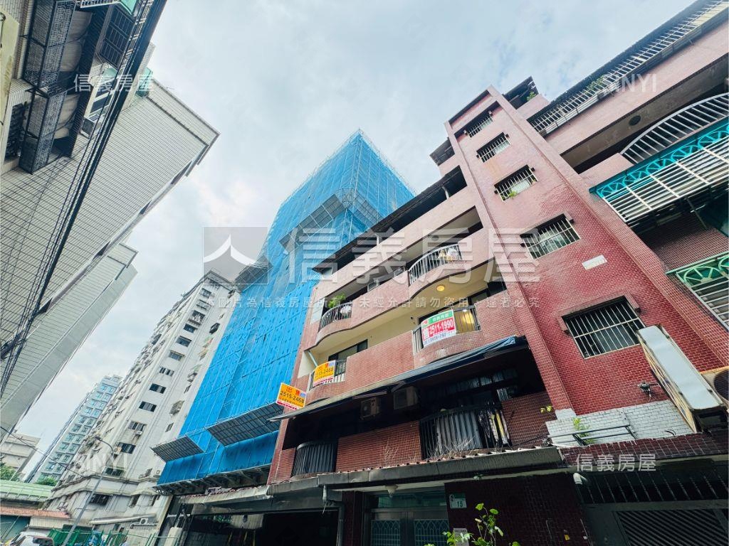 全新裝潢大器四房房屋室內格局與周邊環境