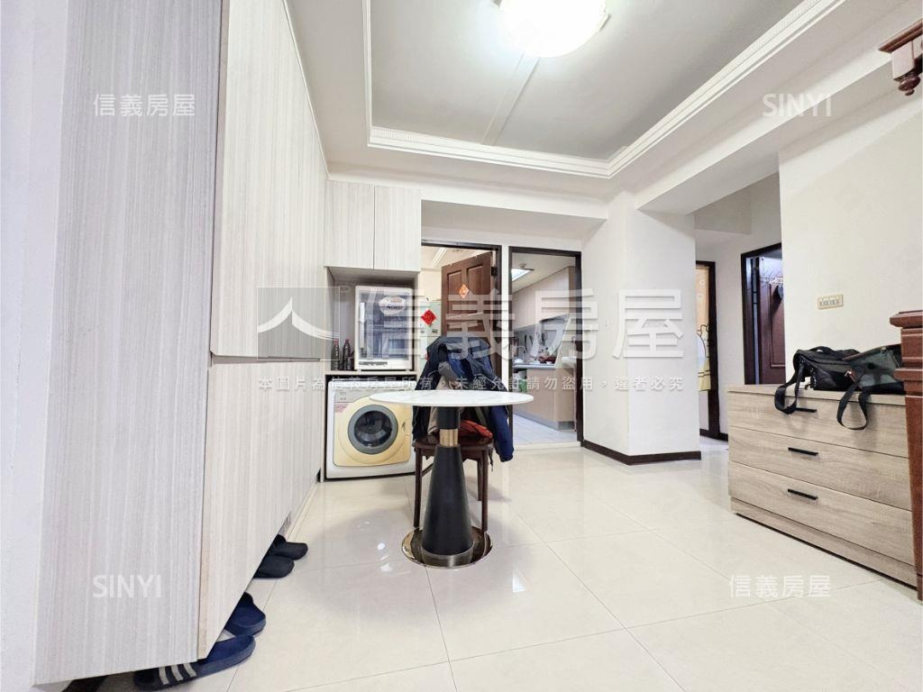 閱讀城市，三房Ｂ１平車房屋室內格局與周邊環境