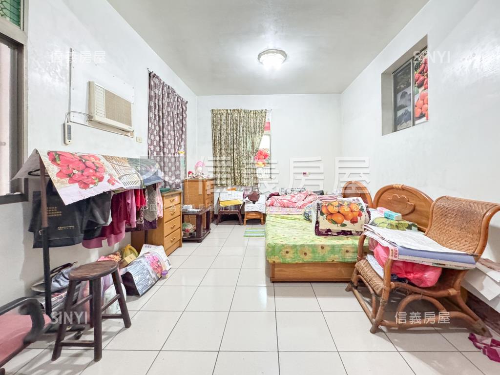 縣政二路大透天房屋室內格局與周邊環境