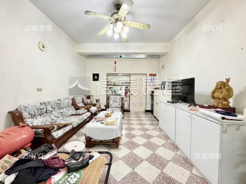 英明商圈大地坪正街靚透店房屋室內格局與周邊環境