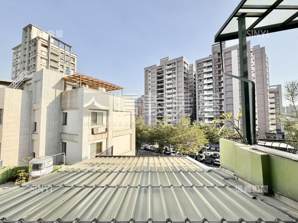 英明商圈大地坪正街靚透店房屋室內格局與周邊環境