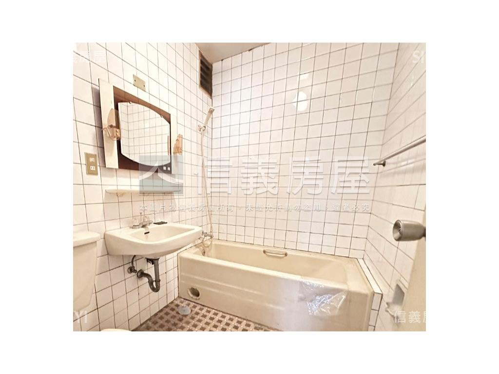 【新接】近捷運靜巷二樓房屋室內格局與周邊環境