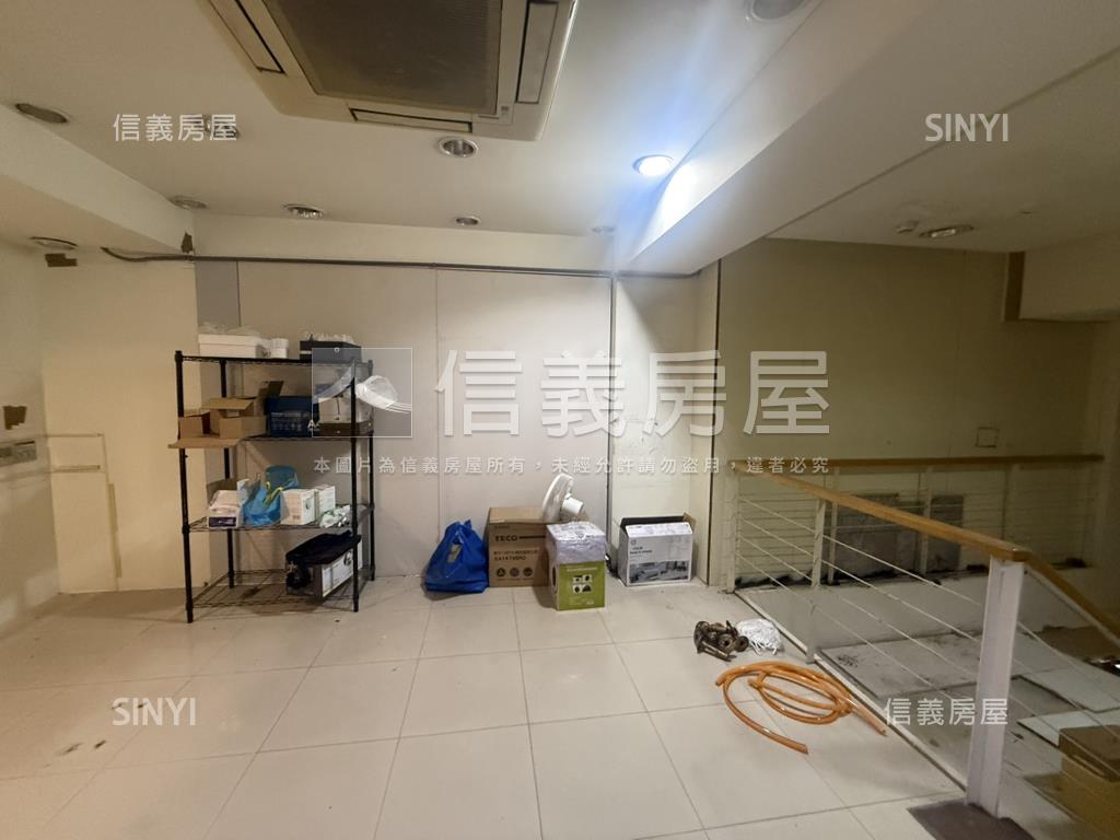 專約捷運旁雙併二樓店辦房屋室內格局與周邊環境