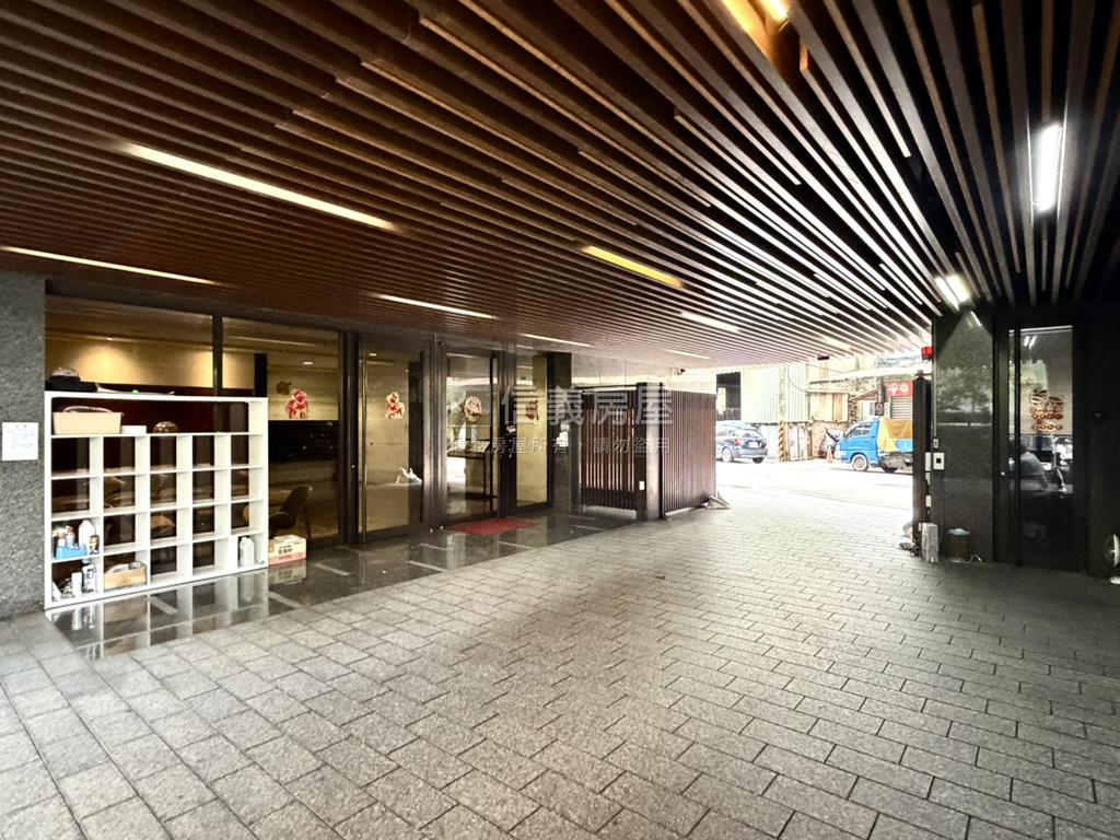 名水漾面後棟安靜房屋室內格局與周邊環境