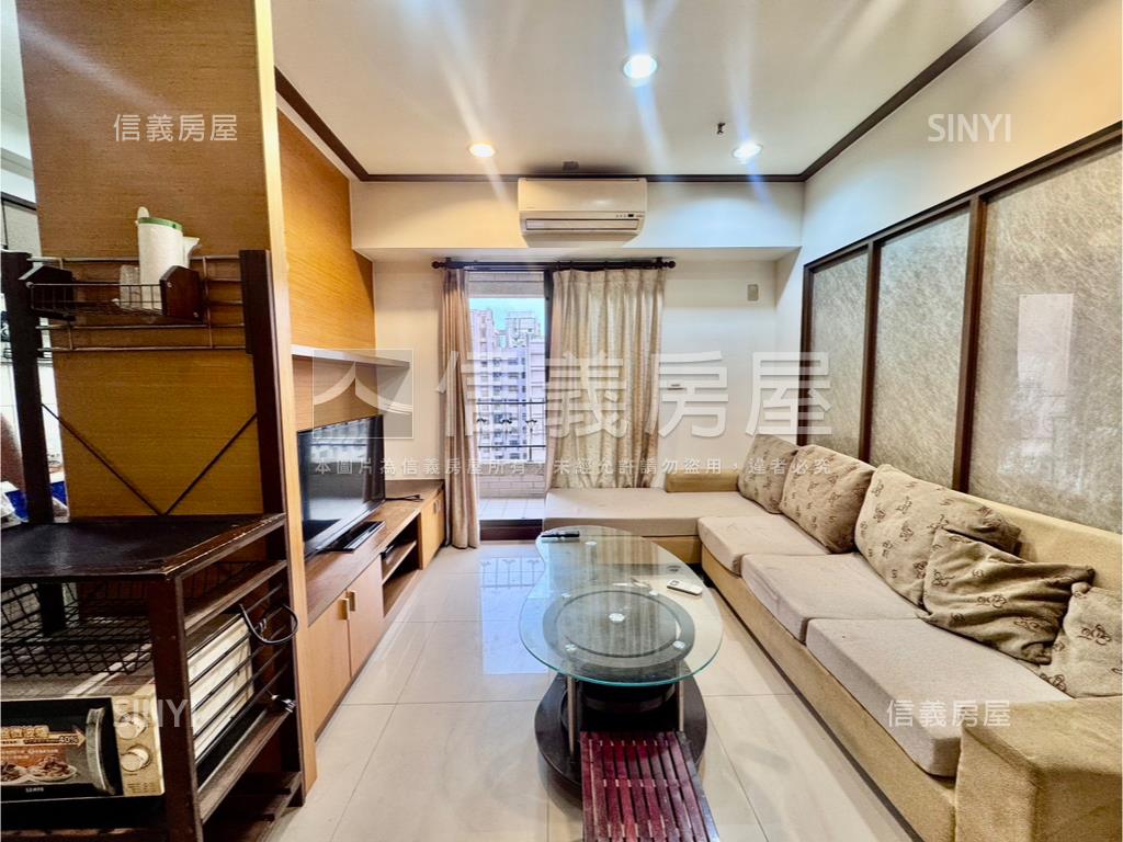 巨蛋首席・文忠輕宅房屋室內格局與周邊環境