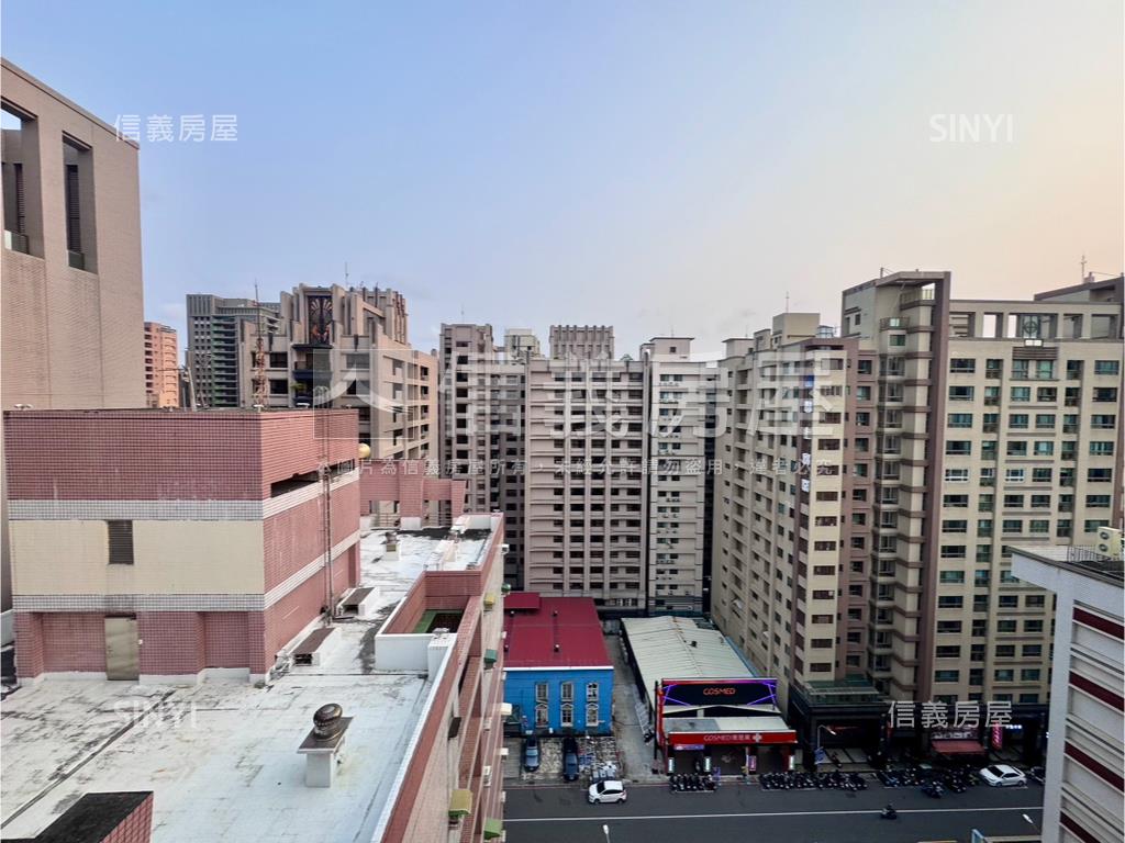 巨蛋首席・文忠輕宅房屋室內格局與周邊環境