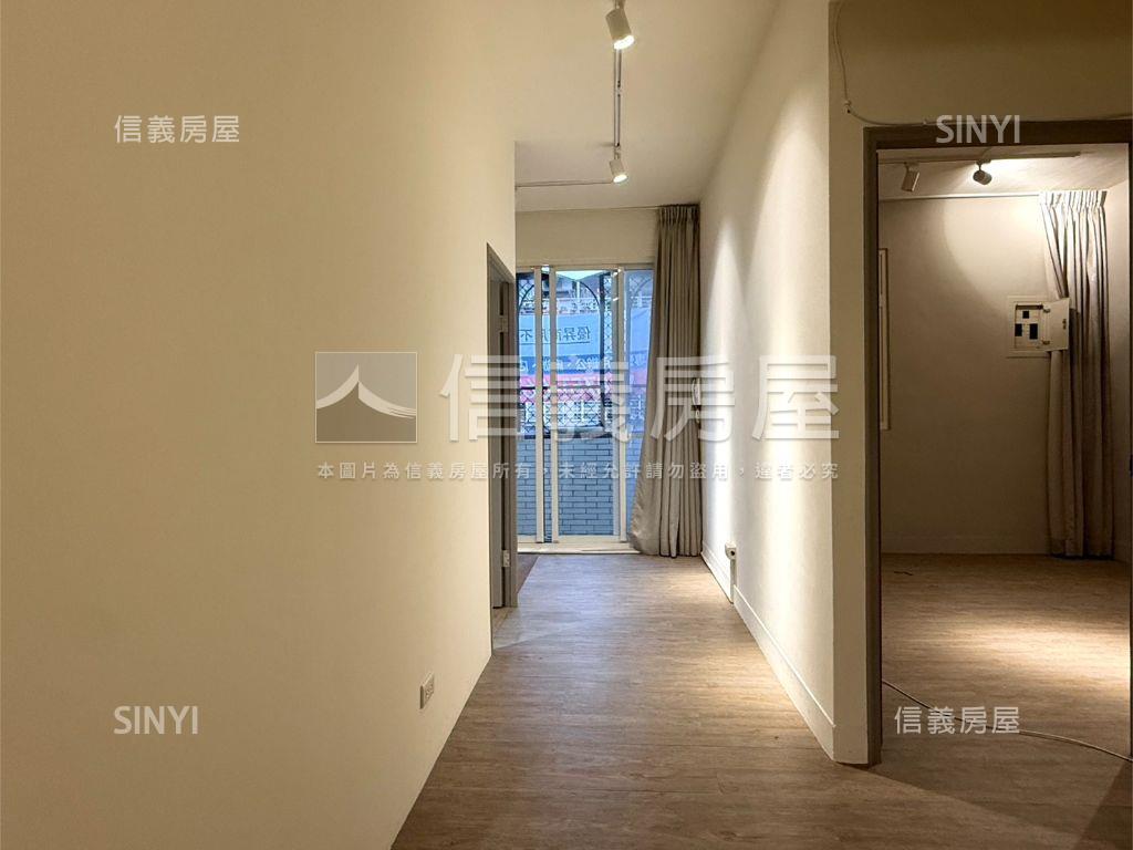 近內科精裝黃金３樓房屋室內格局與周邊環境
