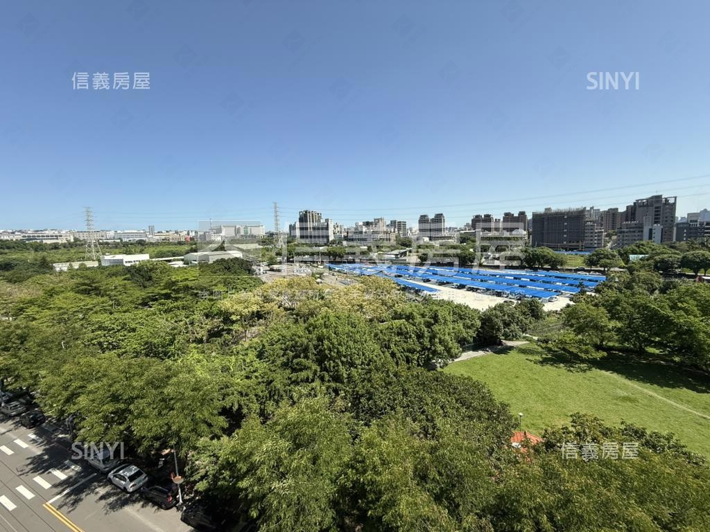 專任綠光面公園三房平車房屋室內格局與周邊環境