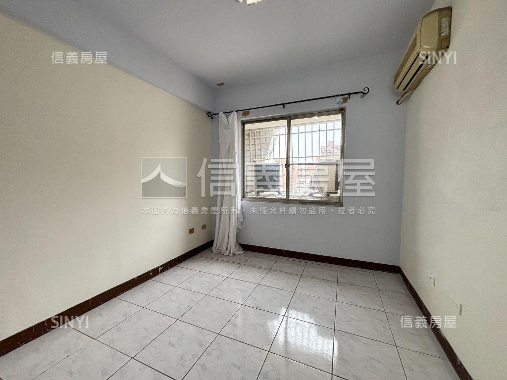 近市政捷運✭小別墅房屋室內格局與周邊環境