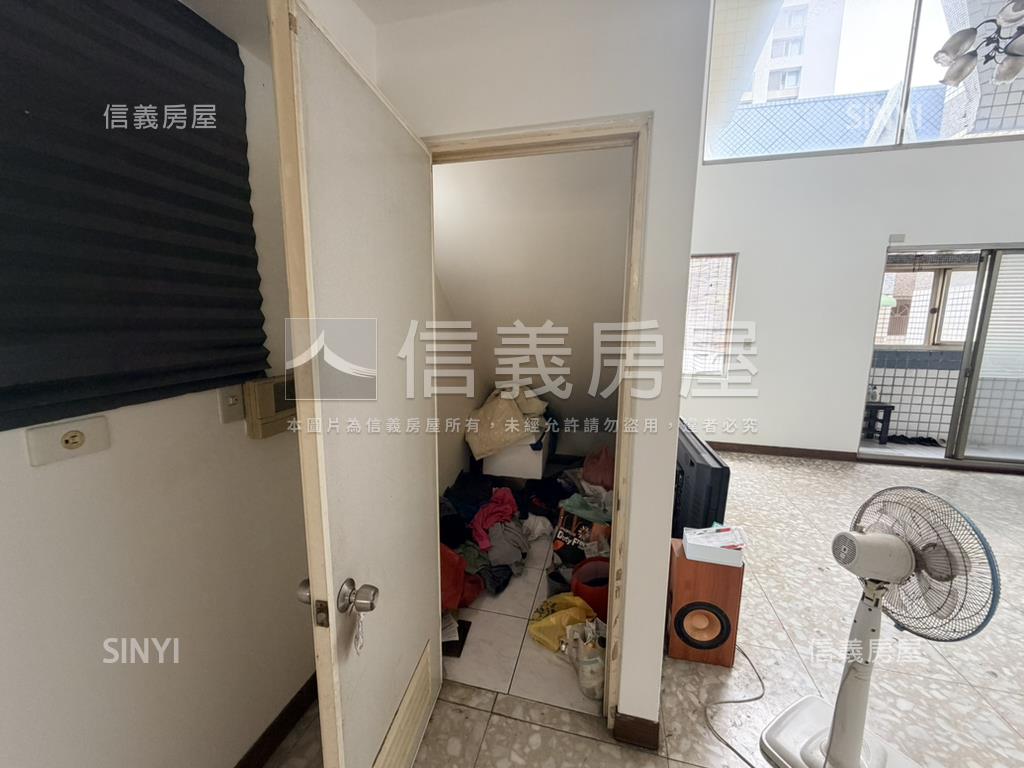 近市政捷運✭小別墅房屋室內格局與周邊環境