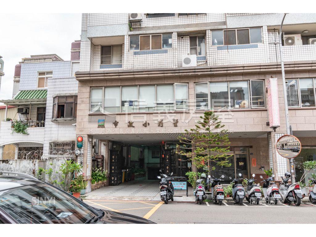 近市政捷運✭小別墅房屋室內格局與周邊環境