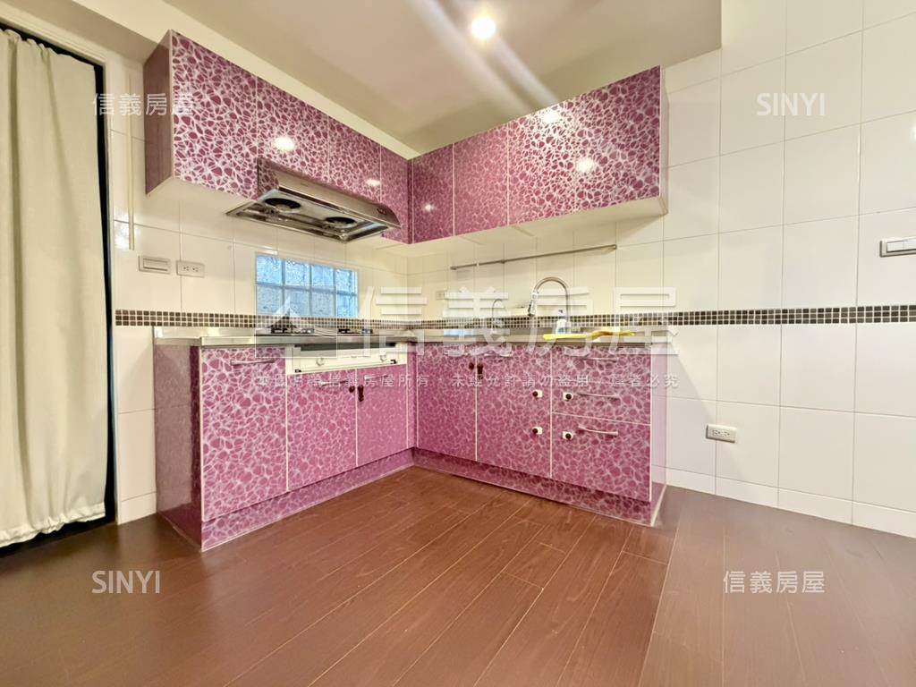 北區低總價雙面採光美三房房屋室內格局與周邊環境