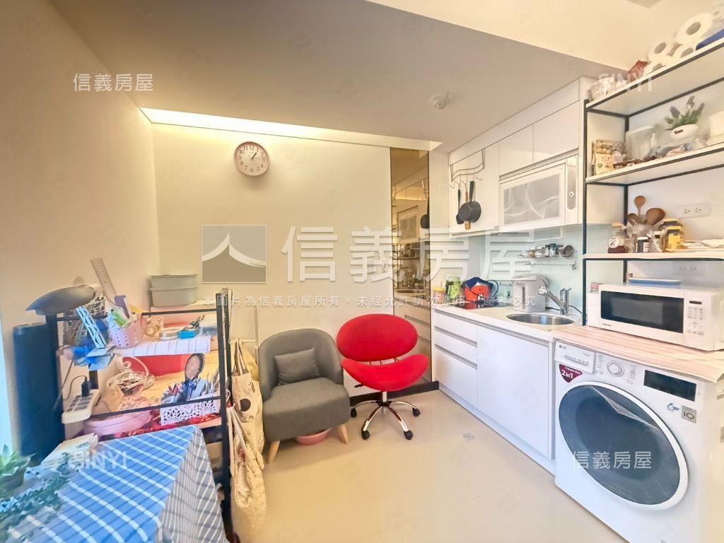 世界花園ＩＩ甜美美套房房屋室內格局與周邊環境