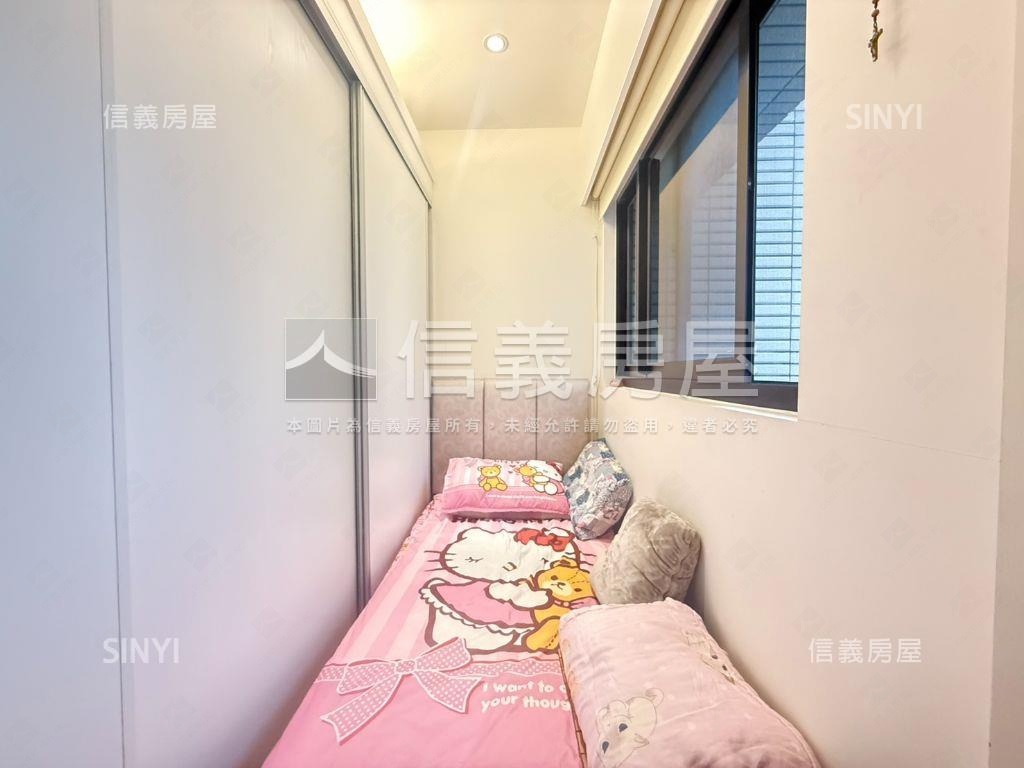 世界花園ＩＩ甜美美套房房屋室內格局與周邊環境